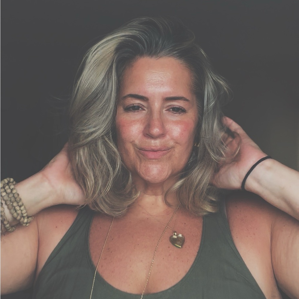 Meet your Posher, Genelle